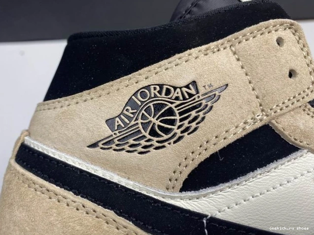 Cheap 1 -800 Jordan 'Barely Air Mid Orange' BQ6472 0604